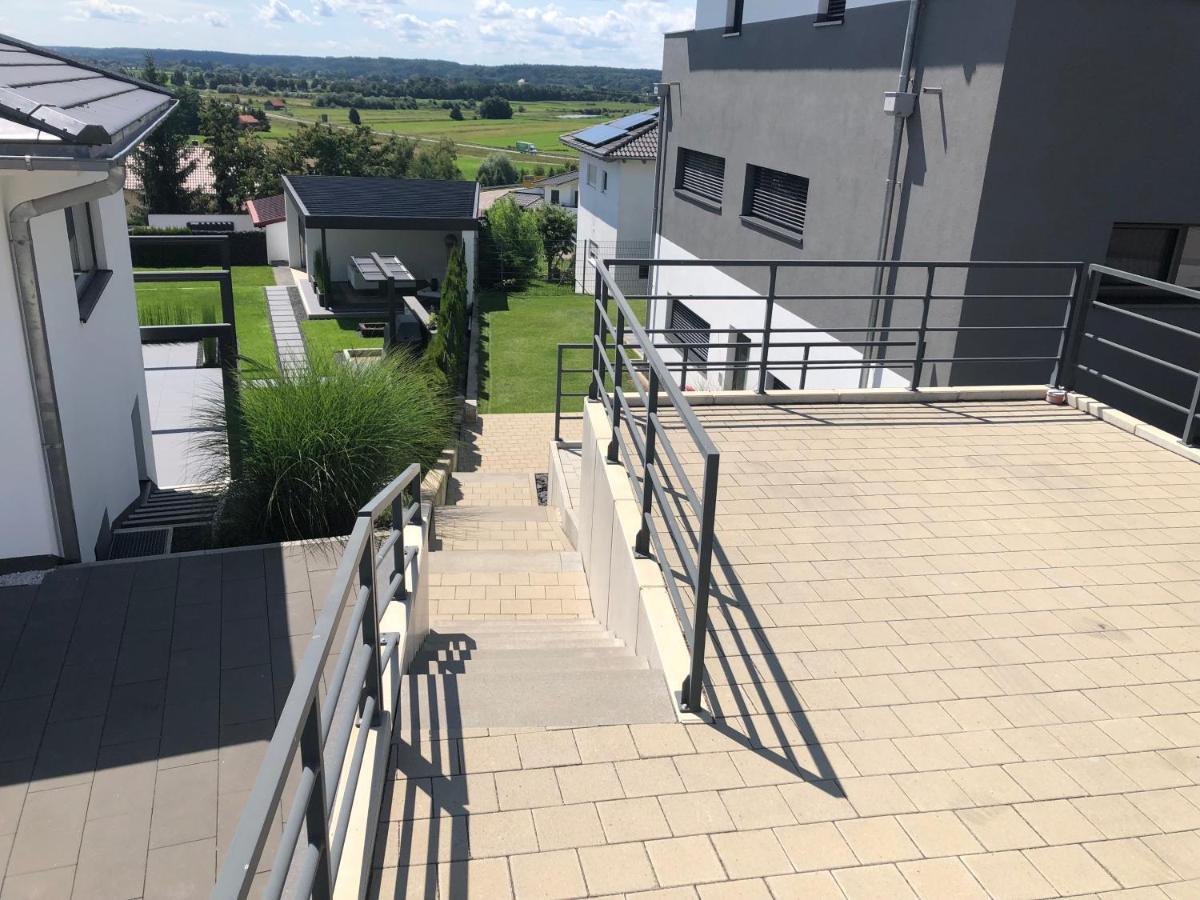 Moderne Ferienwohnung Mit Terrasse Und Garten Verwaltungsgemeinschaft Haldenwang Exterior foto